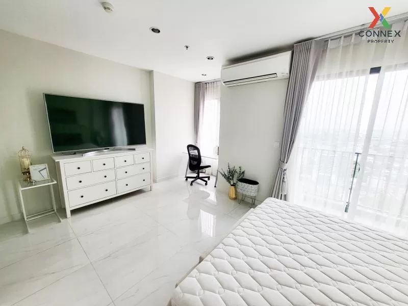 FOR RENT condo , C Ekkamai , high floor , BTS-Ekkamai , Khlong Ta