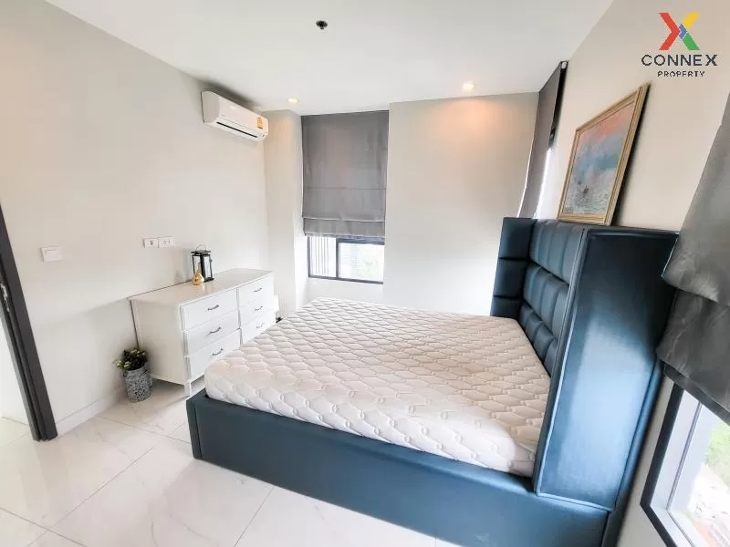 FOR RENT condo , C Ekkamai , high floor , BTS-Ekkamai , Khlong Ta