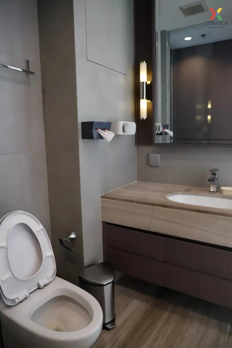 FOR RENT condo , The Diplomat Sathorn , BTS-Surasak , Silom , Ban