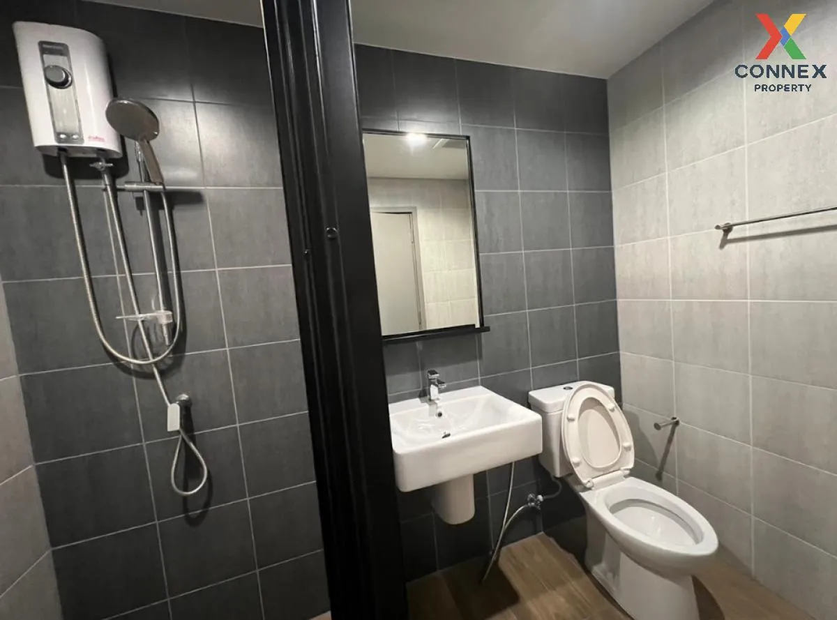 FOR RENT condo , The Base Garden Rama 9 , nice view , high floor 