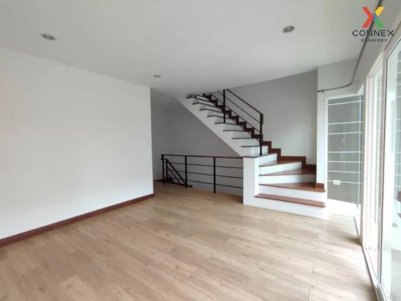 FOR SALE townhome , VIVARIUM RAMA 2 , wide frontage , newly renov