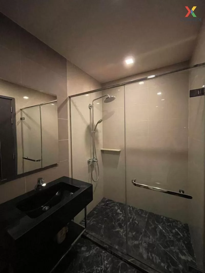 เช่าคอนโด  เอดจ์ สุขุมวิท 23 วิวสวย BTS-อโศก คลองเตยเหนือ เขต วัฒ