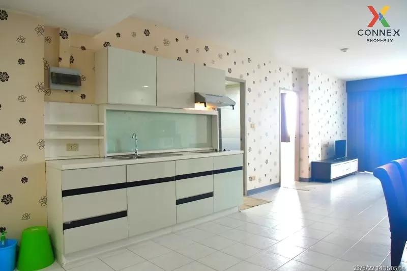 FOR RENT condo , Supalai Park Ratchayothin , nice view , high flo