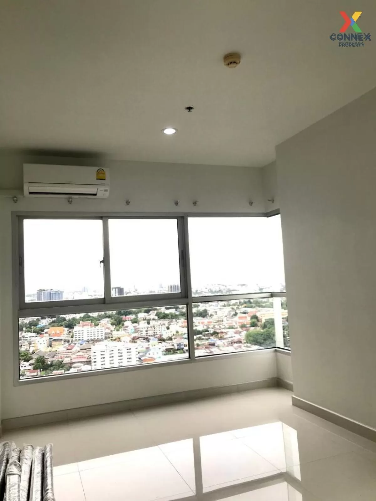 FOR RENT condo , The Parkland Taksin - Thapra , nice view , high  FOR RENT condo , The Parkland Taksin - Thapra , nice view , high