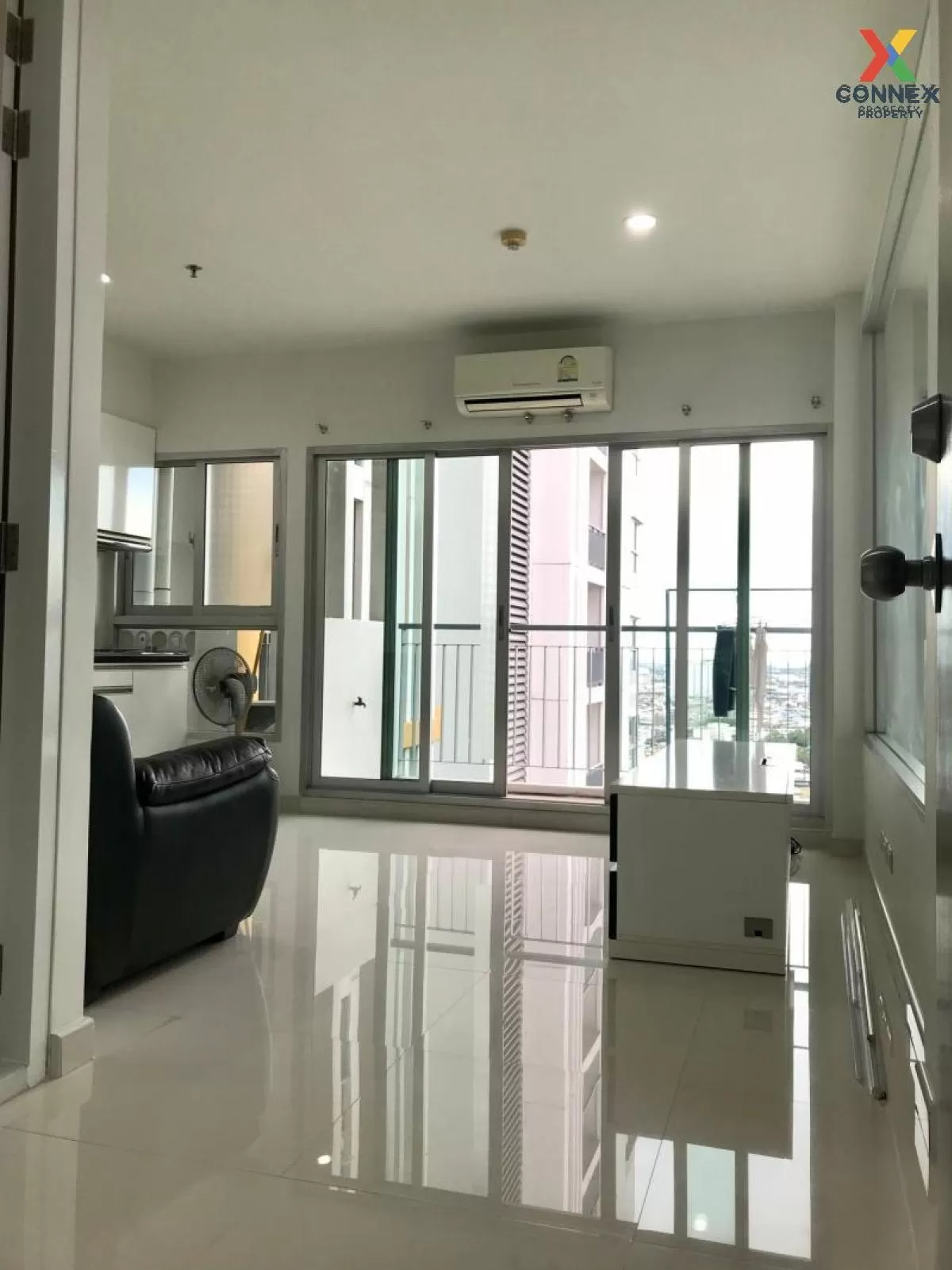 FOR RENT condo , The Parkland Taksin - Thapra , nice view , high  FOR RENT condo , The Parkland Taksin - Thapra , nice view , high