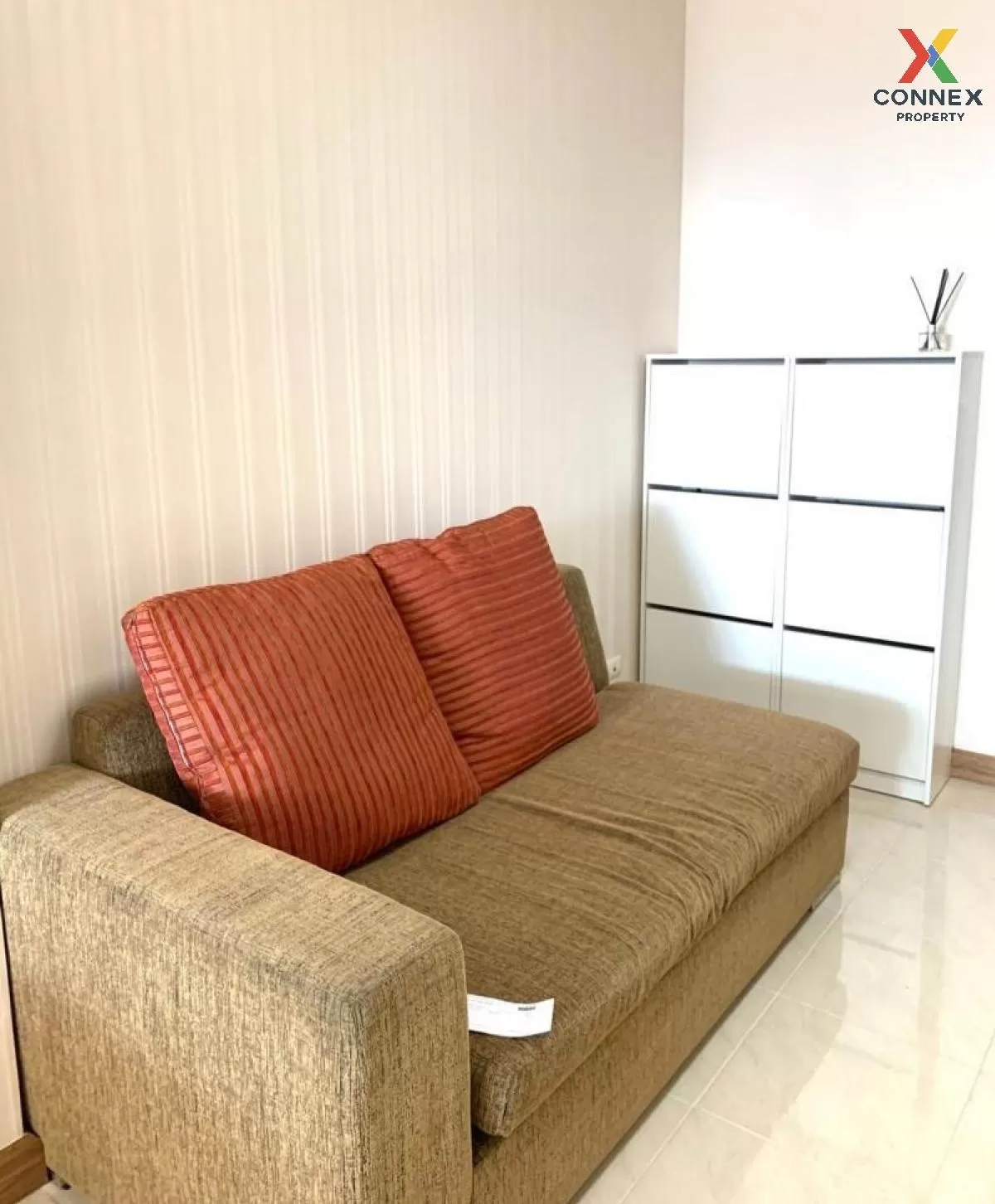 เช่าคอนโด  ศุภาลัย ปาร์ค เอกมัย - ทองหล่อ BTS-เอกมัย บางกะปิ เขต  2