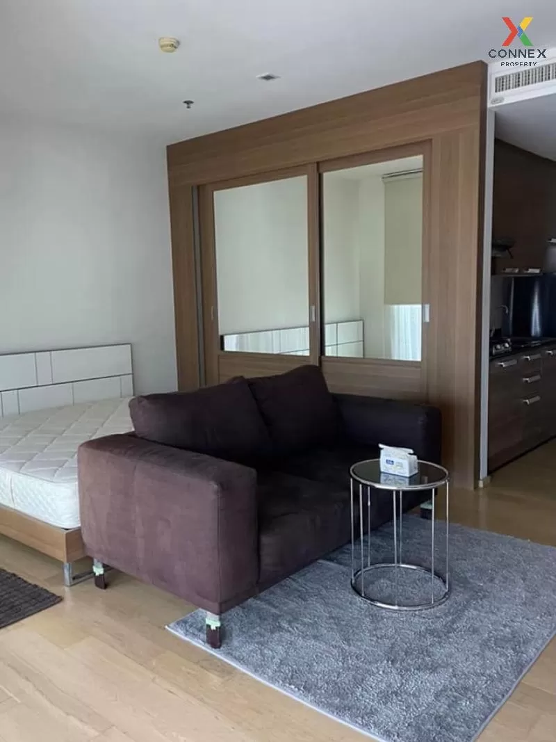 FOR RENT condo , Noble Reflex , high floor , BTS-Ari , Sam Sen Na 2