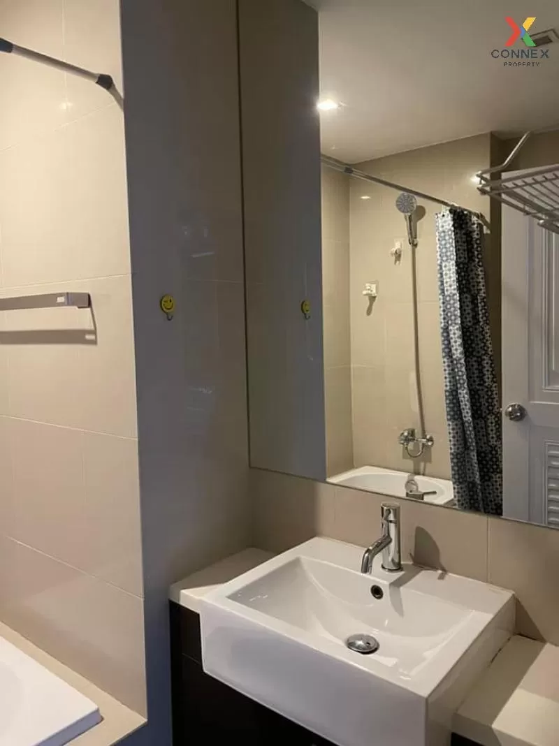 FOR RENT condo , Noble Reflex , high floor , BTS-Ari , Sam Sen Na