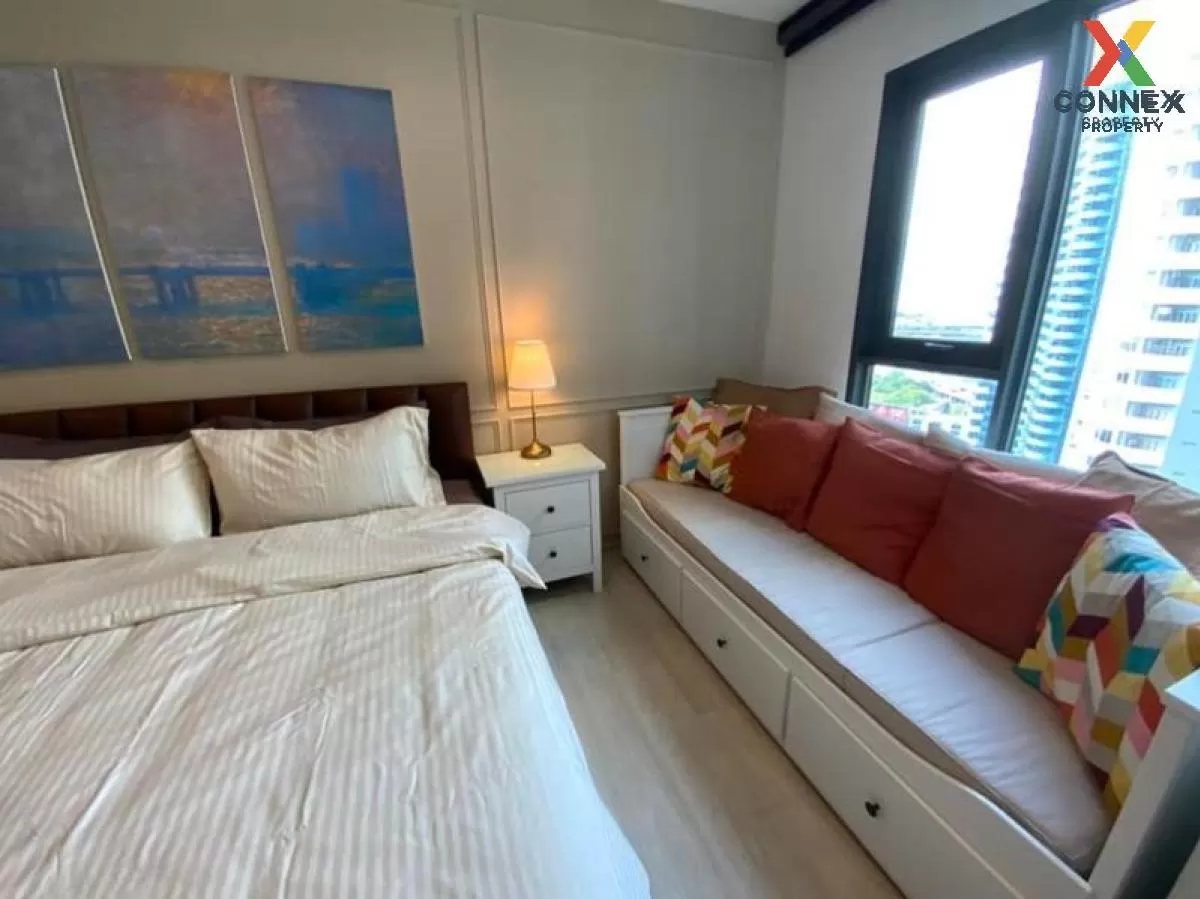 เช่าคอนโด  ไลฟ์ วัน ไวร์เลส ชั้นสูง BTS-เพลินจิต ลุมพินี เขต ปทุม