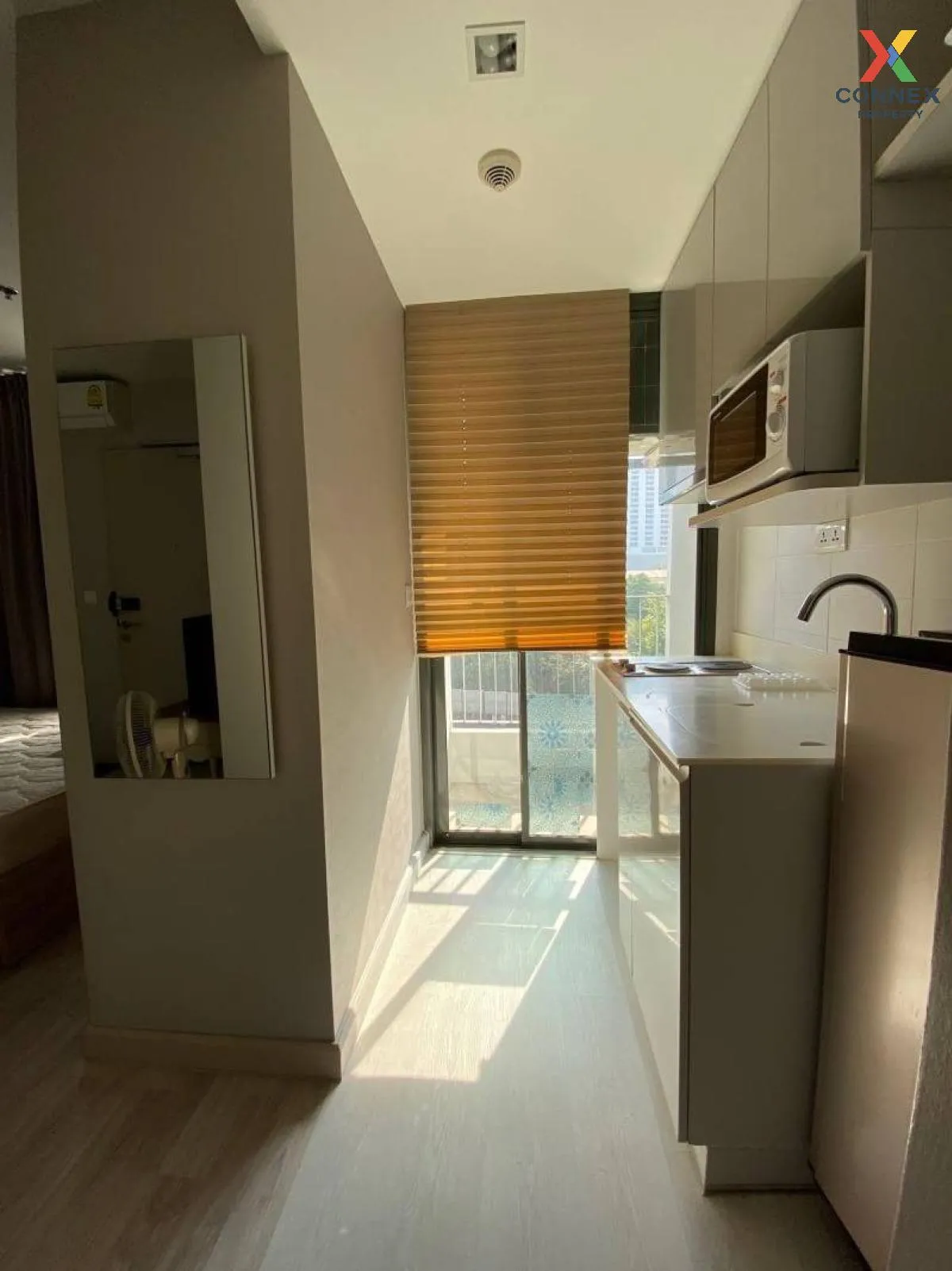 FOR RENT condo , Ideo Mobi Phayathai , BTS-Phaya Thai , Thung Pha