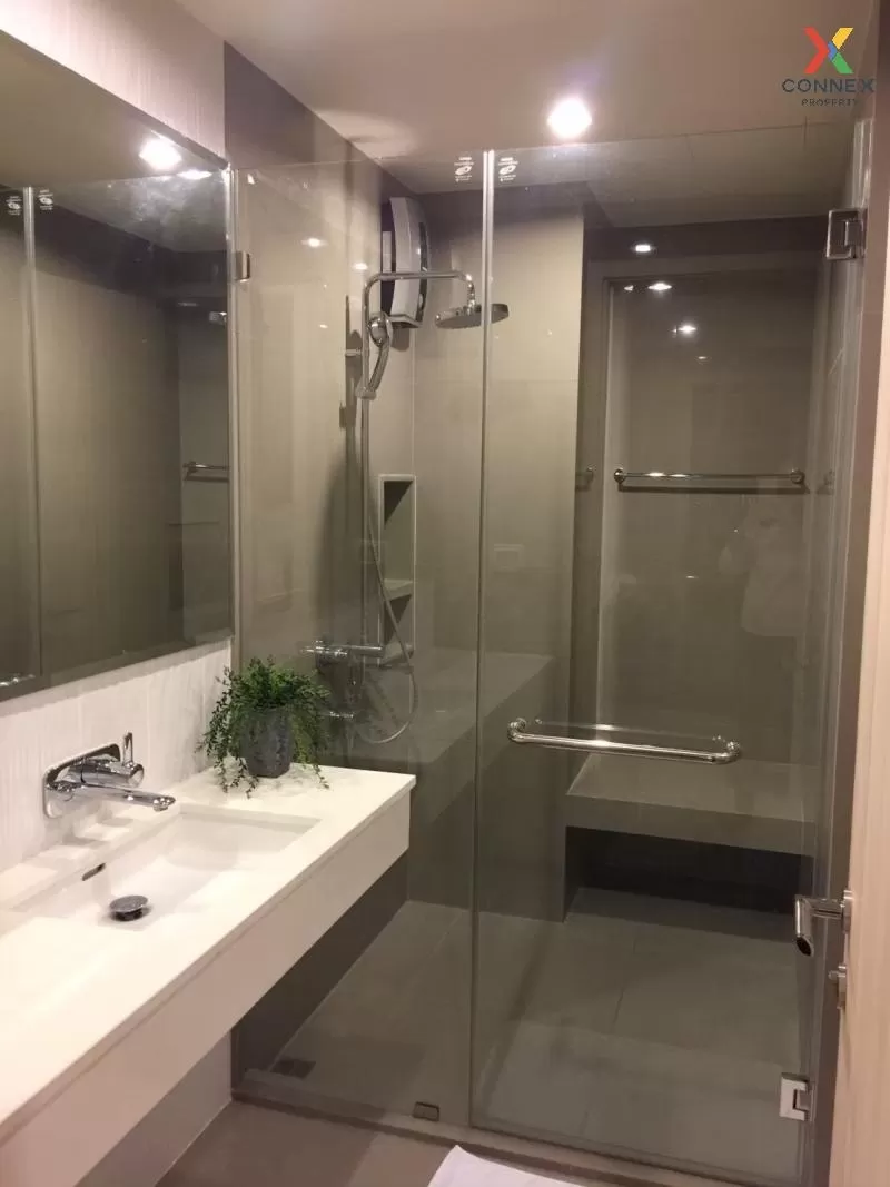 FOR RENT condo , RHYTHM Sukhumvit 42 , nice view , high floor , B