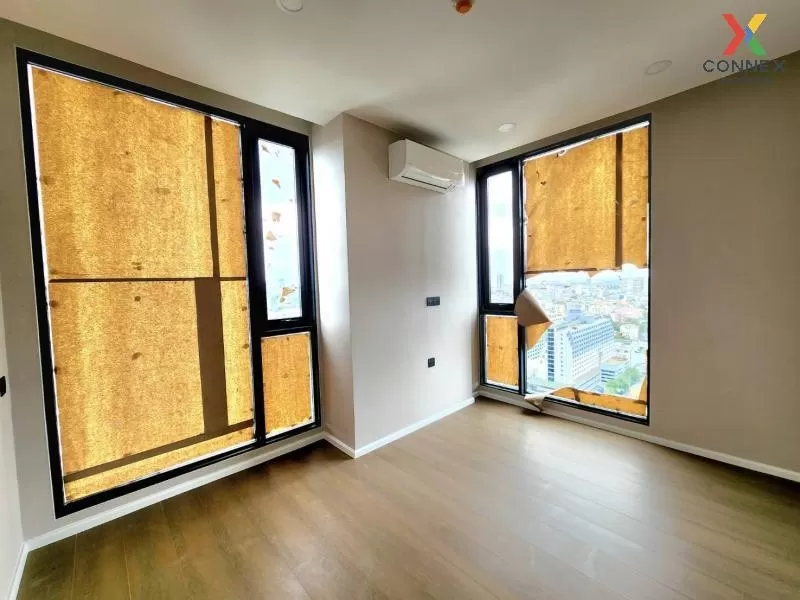 FOR SALE condo , Cooper Siam , BTS-National Stadium , Rong Mueang 4