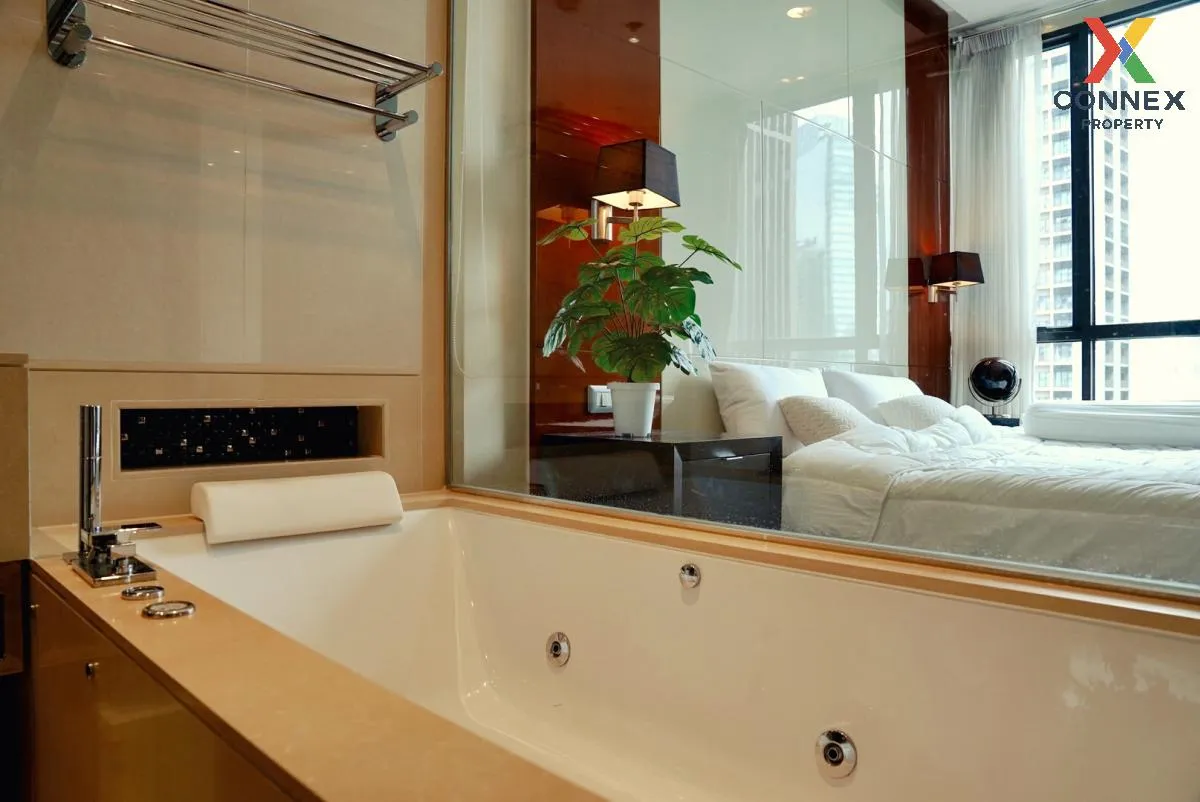 FOR RENT condo , The Address Sukhumvit 28 , BTS-Phrom Phong , Khl