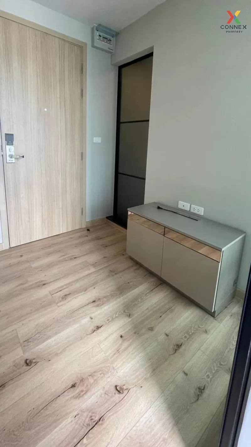 เช่าคอนโด  บริกซ์ คอนโดมิเนียม ชั้นสูง MRT-สิรินธร บางยี่ขัน เขต  2