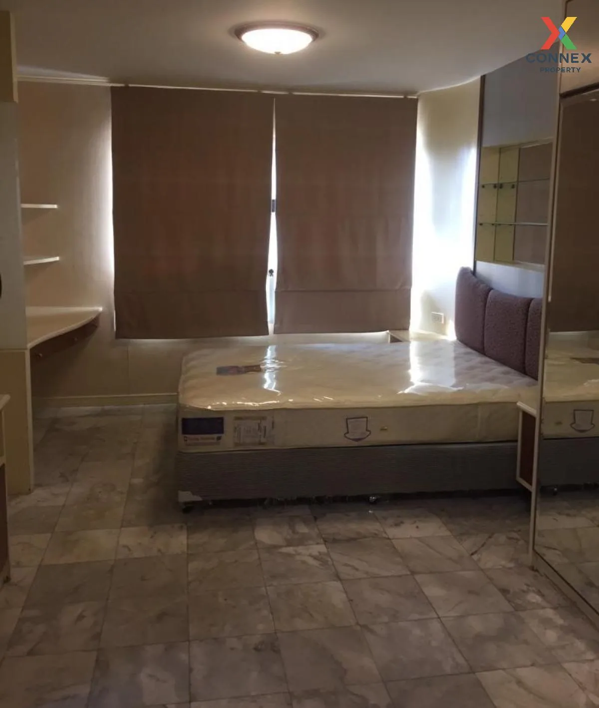 FOR RENT condo , Lumpini Place Sathorn , BTS-Saint Louis , Thung  1