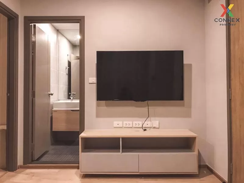 FOR RENT condo , Ideo O2 , nice view , high floor , river view ,  1