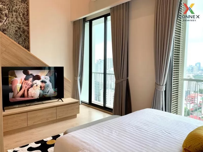 เช่าคอนโด  โนเบิล รีโคล สุขุมวิท 19 ดูเพล็กซ์ BTS-อโศก คลองเตยเหน