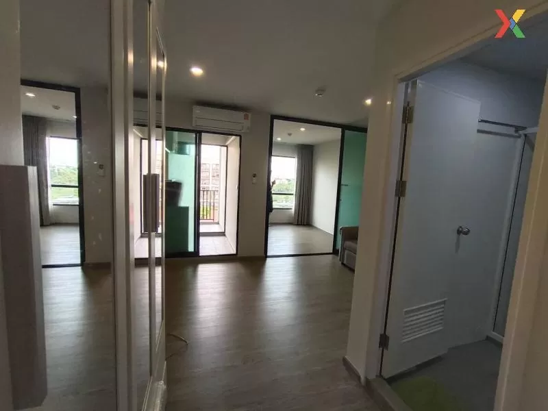 FOR SALE condo , Reach Phahon Yothin 52 , nice view , high floor 