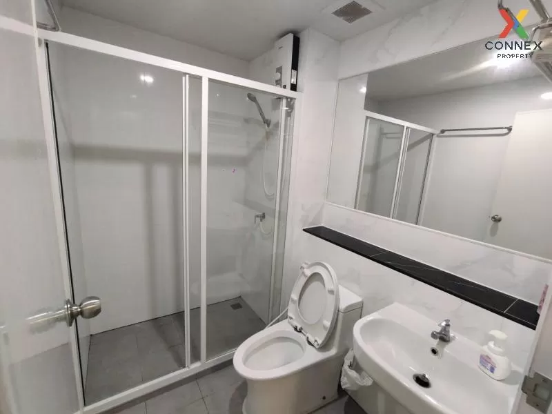 FOR SALE condo , Reach Phahon Yothin 52 , nice view , high floor 