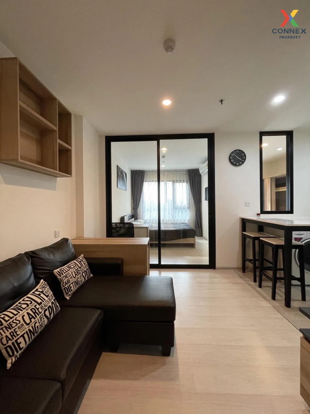 FOR RENT condo , Life Asoke , MRT-Phetchaburi , Bang Kapi , Huai  1