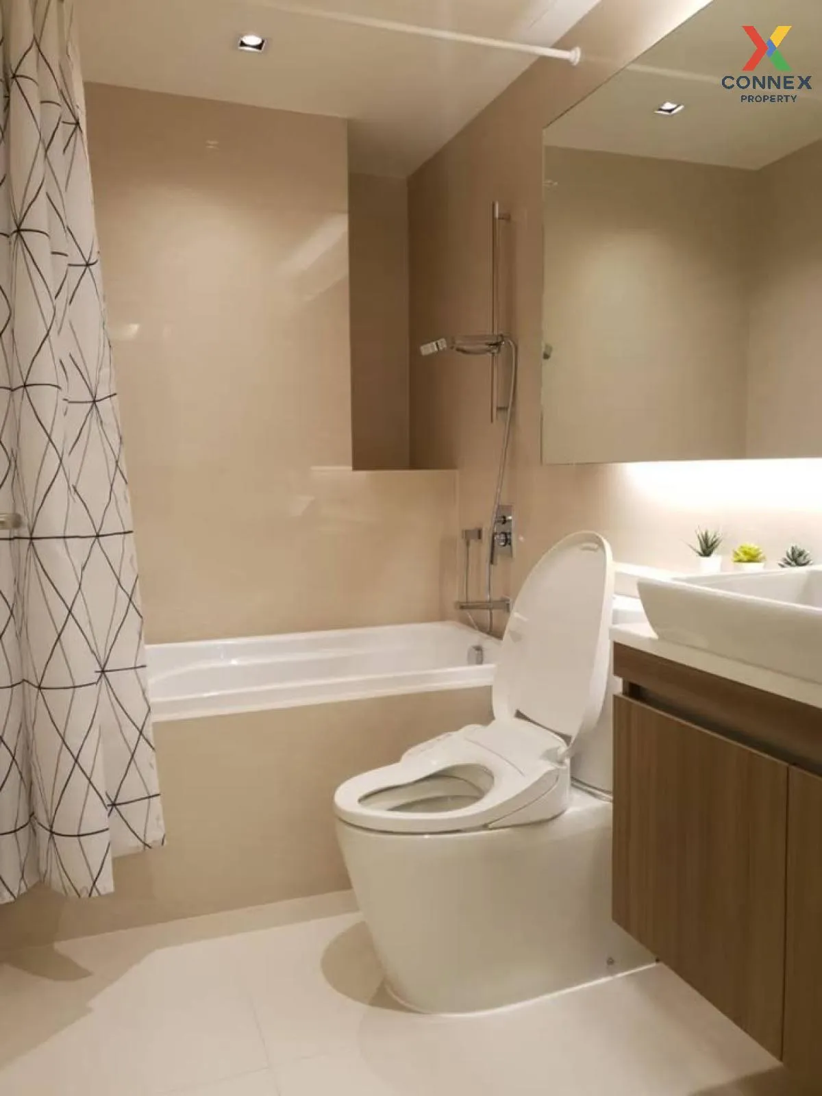 FOR RENT condo , Vtara Sukhumvit 36 , BTS-Thong Lo , Phra Khanong