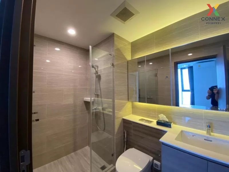 FOR RENT condo , Whizdom Essence , BTS-Punnawithi , Phra Khanong 