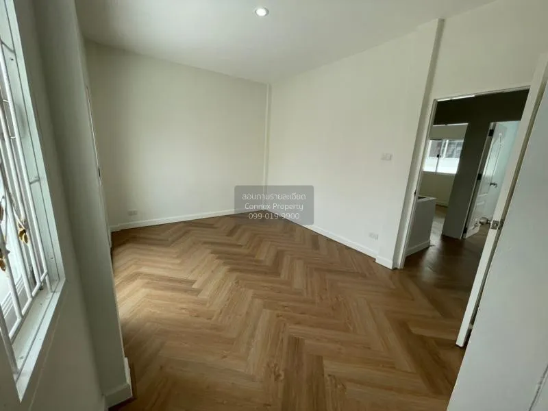 FOR SALE townhome , Baan Mantakarn Rangsit Lamlukka Khlong 4 , co