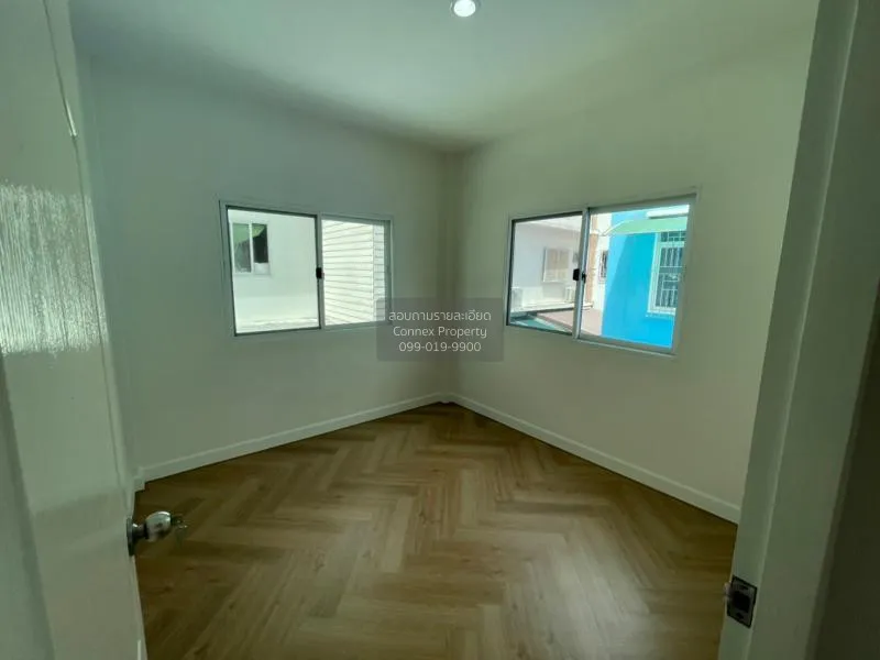 FOR SALE townhome , Baan Mantakarn Rangsit Lamlukka Khlong 4 , co