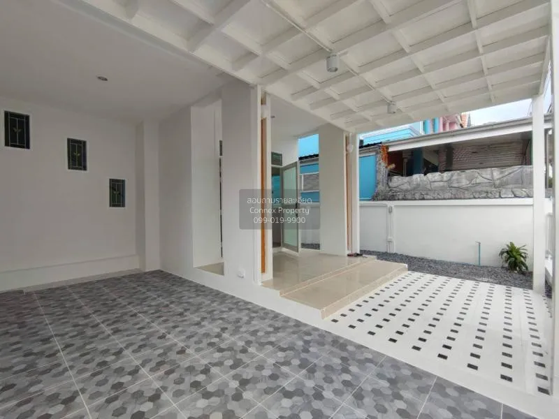 FOR SALE townhome , Baan Mantakarn Rangsit Lamlukka Khlong 4 , co 2