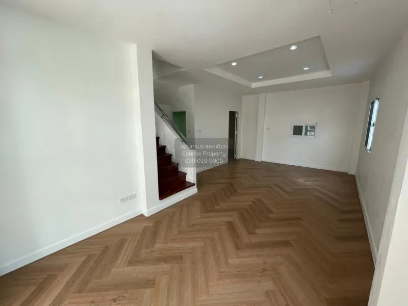 FOR SALE townhome , Baan Mantakarn Rangsit Lamlukka Khlong 4 , co 4