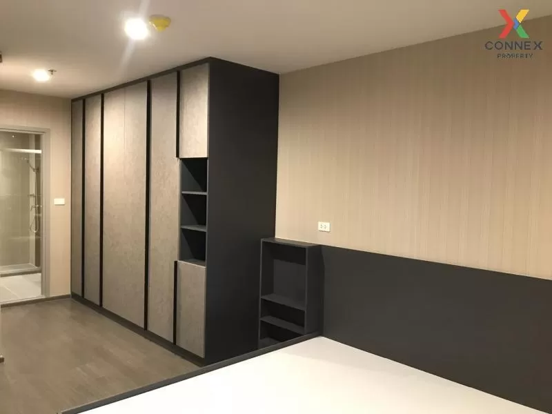 FOR SALE condo , Ideo Phahol Chatujak , high floor , BTS-Saphan K