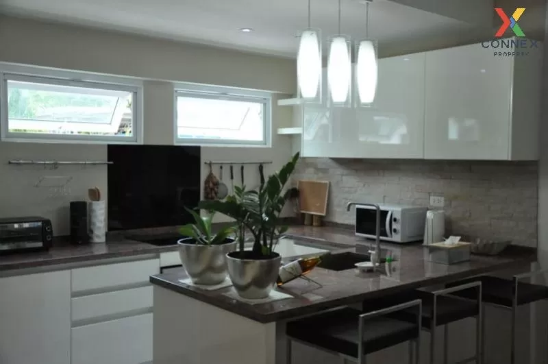 FOR RENT townhome , Baan Suan Charoenjai , BTS-Ekkamai , Khlong T 4