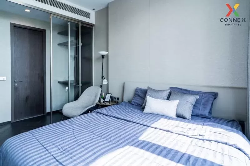FOR RENT condo , The Esse Sukhumvit 36 , high floor , BTS-Thong L