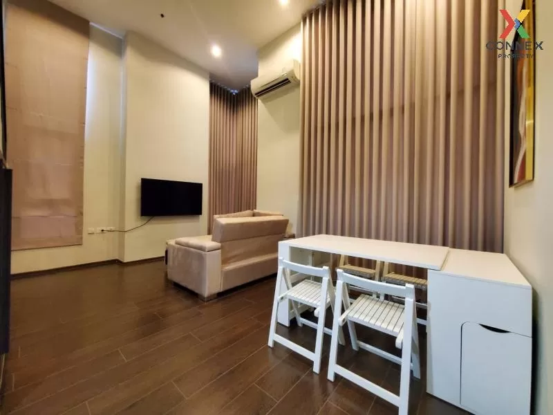 FOR RENT condo , C Ekkamai , high floor , wide frontage , BTS-Ekk 3