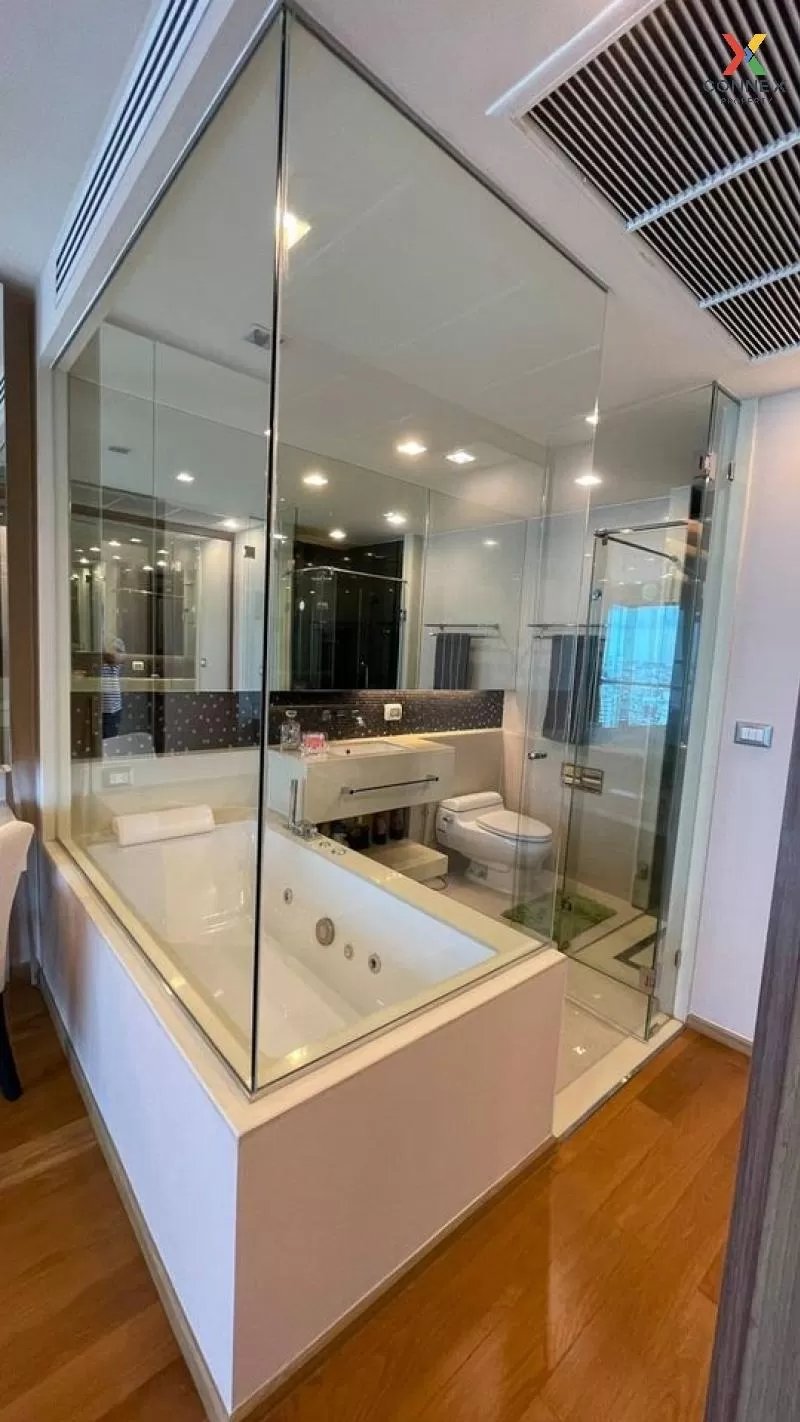 FOR RENT condo , The Address Sathorn , nice view , high floor , B