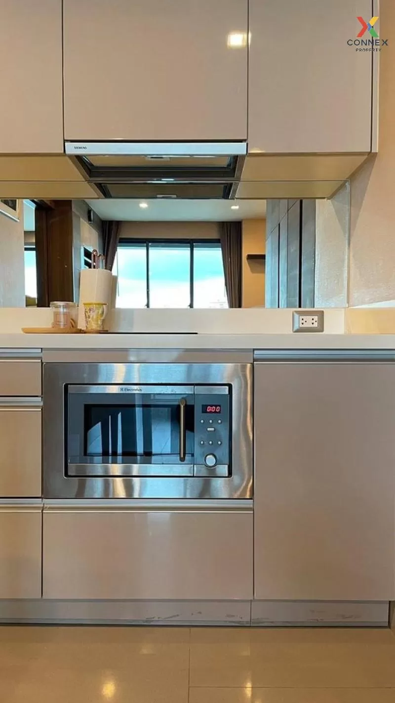 FOR RENT condo , The Address Sathorn , nice view , high floor , B