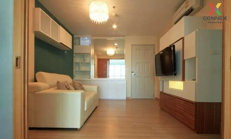 FOR RENT condo , Life @ Sathorn 10 , nice view , high floor , BTS 2