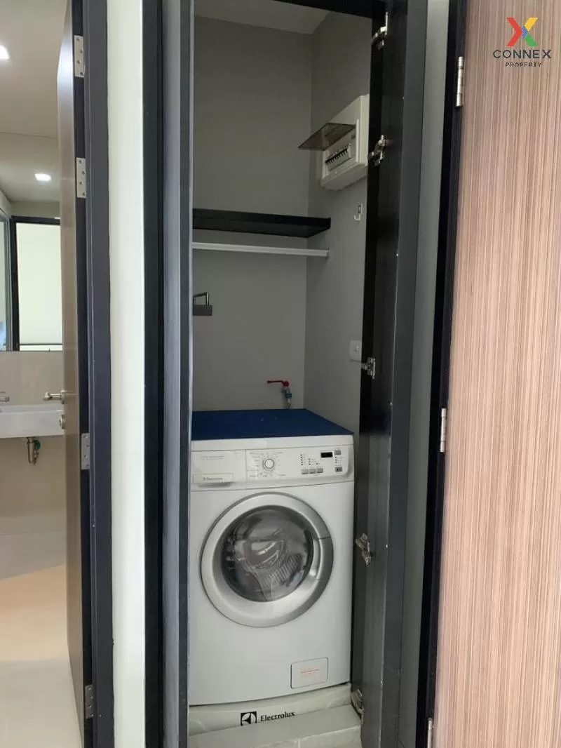 FOR RENT condo , RHYTHM Sukhumvit 44/1 , nice view , high floor ,