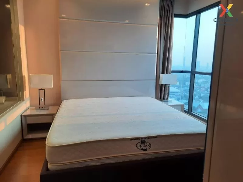 FOR RENT condo , The Address Sathorn , high floor , BTS-Saint Lou 4