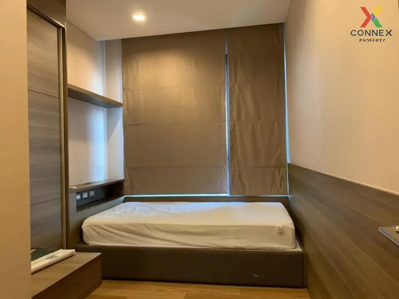 FOR RENT condo , The Address Sathorn , high floor , BTS-Saint Lou