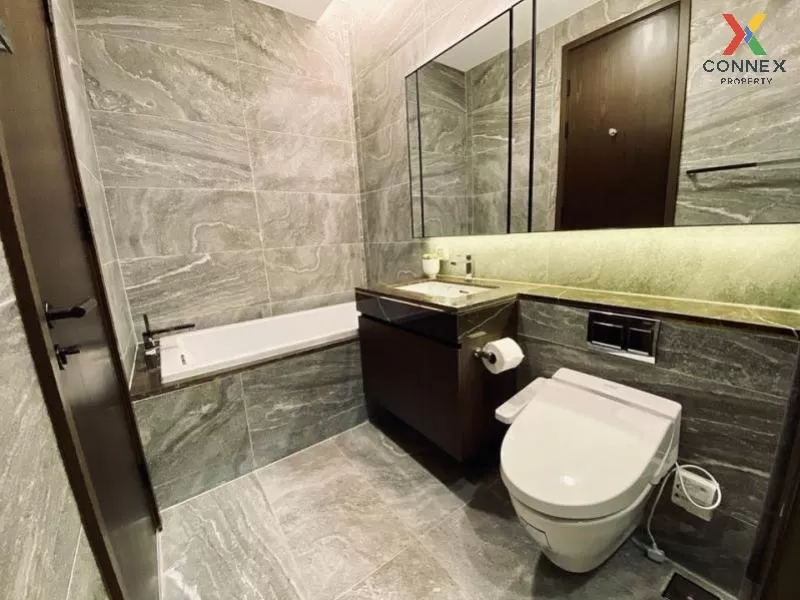 FOR RENT condo , The Esse Sukhumvit 36 , nice view , high floor ,