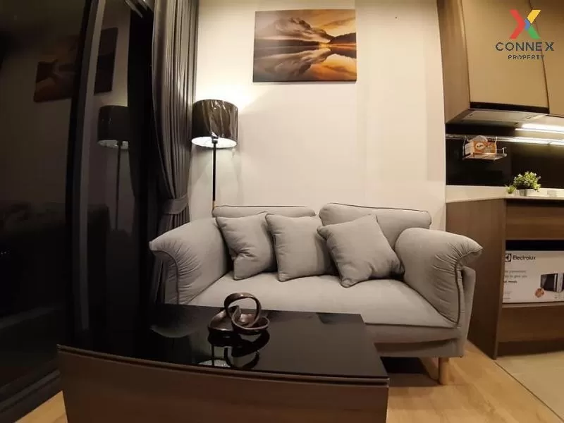 FOR RENT condo , The Line Phahol - Pradipat , nice view , high fl 2