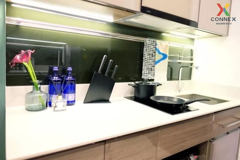 FOR RENT condo , The Line Phahol - Pradipat , nice view , high fl