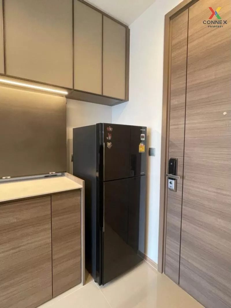 FOR RENT condo , The Line Phahol - Pradipat , high floor , BTS-Sa