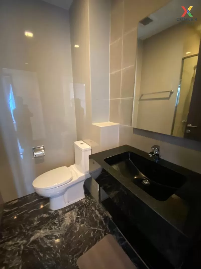 FOR RENT condo , EDGE Sukhumvit 23 , BTS-Asok , Khlong Toei Nuea 