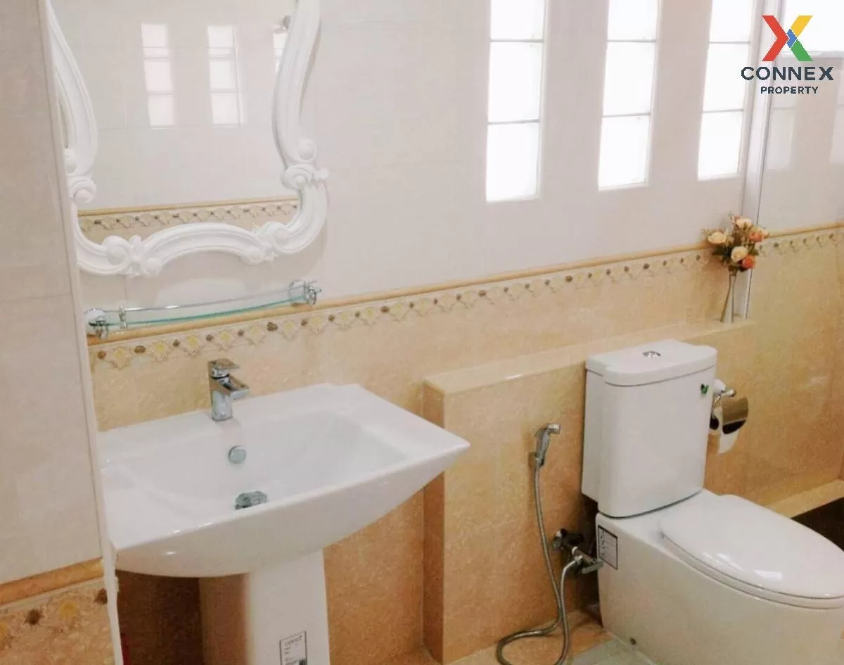 FOR RENT condo , Pathumwan Resort , BTS-Phaya Thai , Thung Phaya 