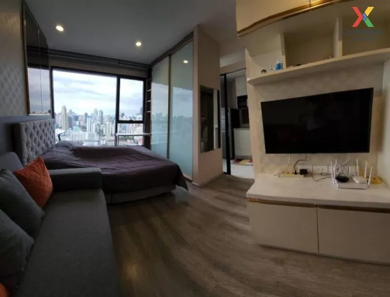 FOR RENT condo , Ideo Mobi Asoke , nice view , high floor , MRT-P 2