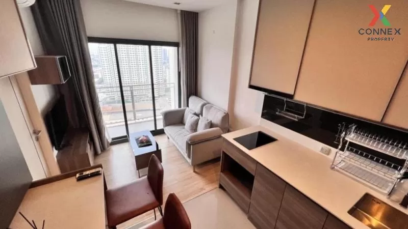 FOR RENT condo , The Line Phahol - Pradipat , high floor , BTS-Sa 1