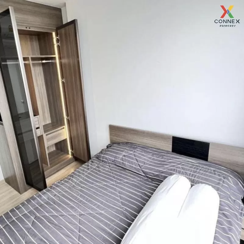 FOR RENT condo , The Line Phahol - Pradipat , high floor , BTS-Sa