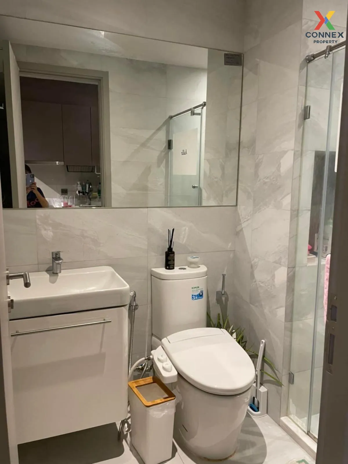 FOR RENT condo , RHYTHM Ekkamai , nice view , high floor , BTS-Ek